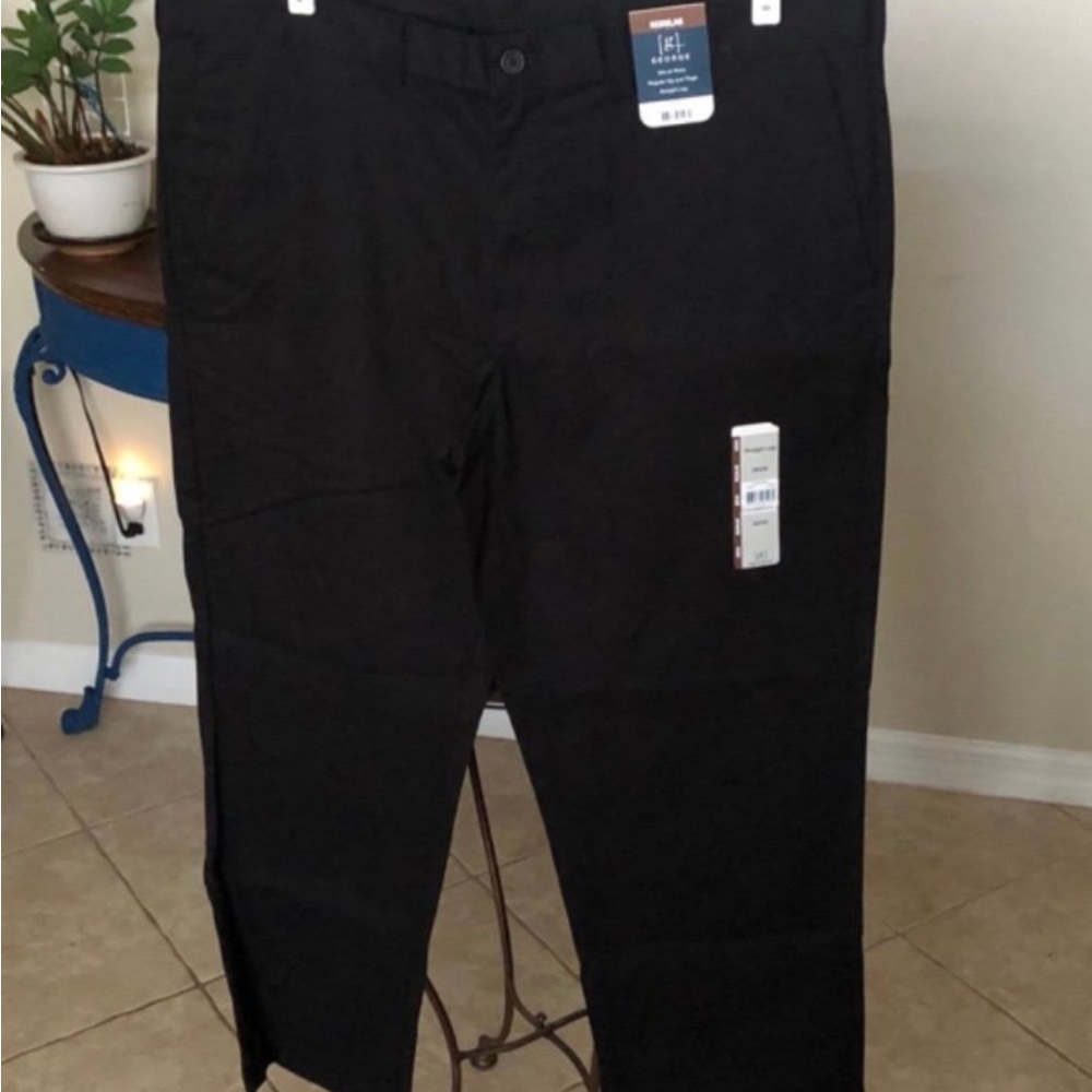 NWT George Men’s Straight Leg Black Classic Khaki Pants 38 x 29